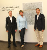 v.l.: Markus Kostajnsek, Katharina Kocher-Lichem, LR Christian Buchmann ©      